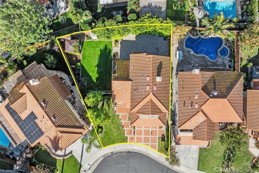 MLS #OC25253680 image #25