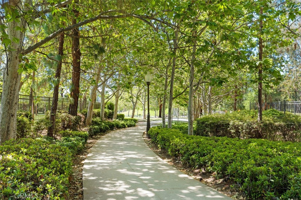 MLS #OC25253680 image #37