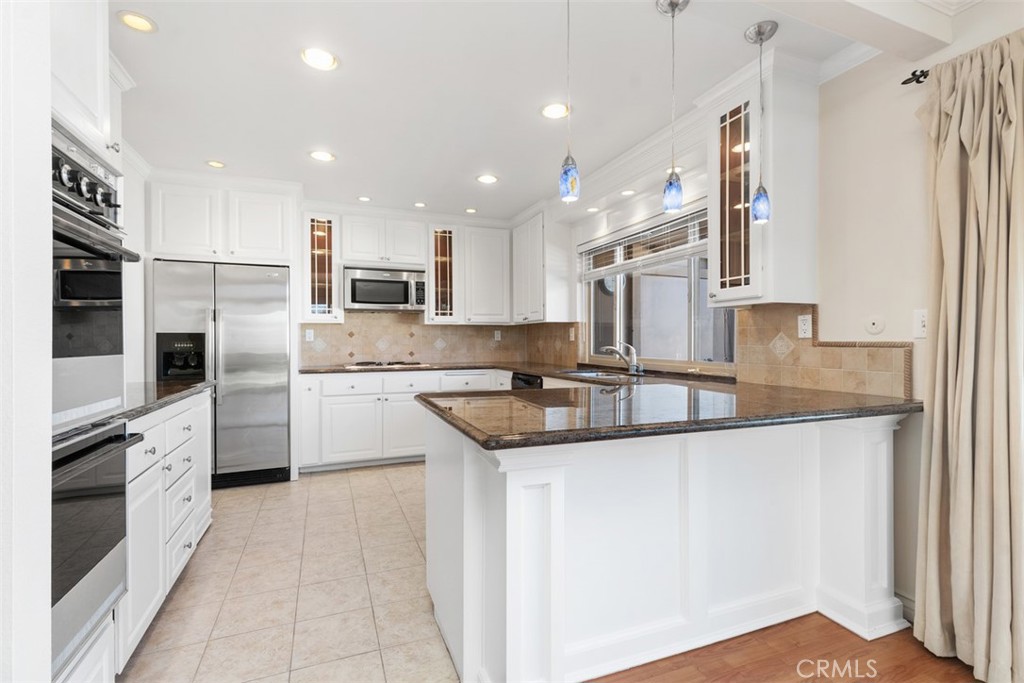 MLS #OC25253697 image #12