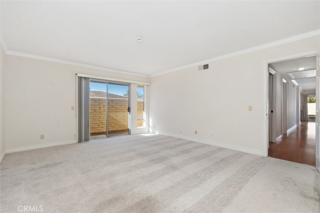 MLS #OC25253697 image #18