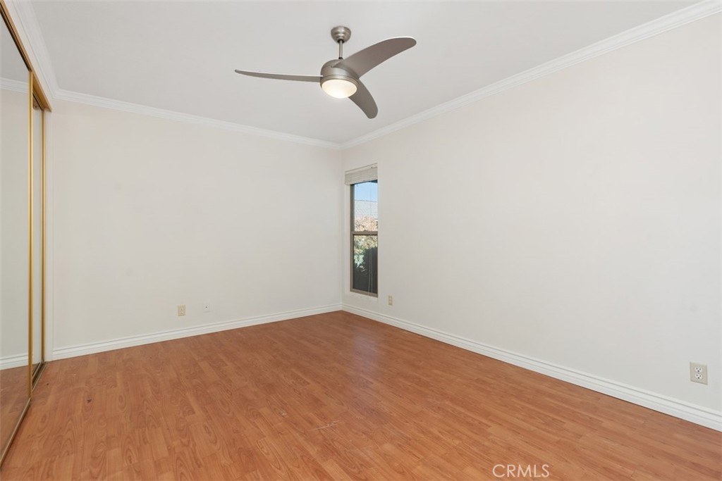 MLS #OC25253697 image #24