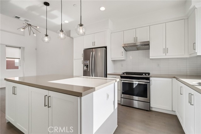 MLS #OC25253704 image #12