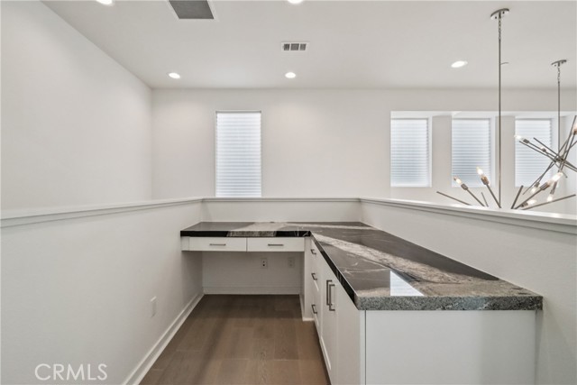 MLS #OC25253704 image #21