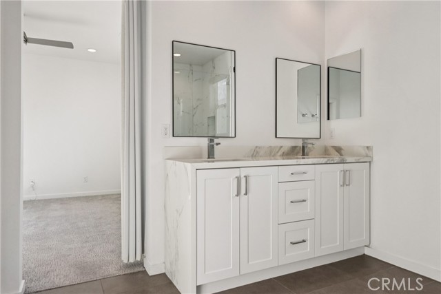 MLS #OC25253704 image #25