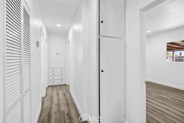 MLS #OC25253730 image #19