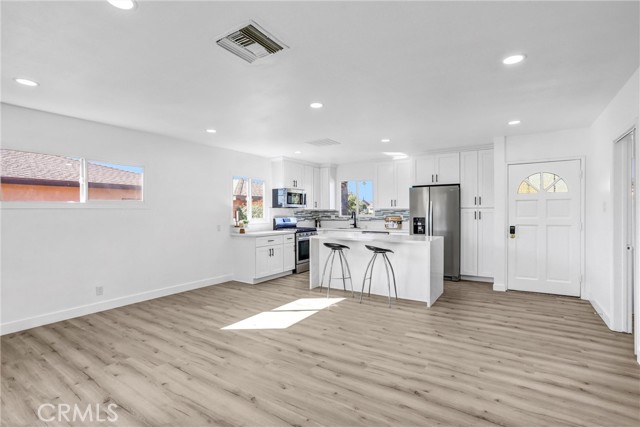 MLS #OC25253730 image #4