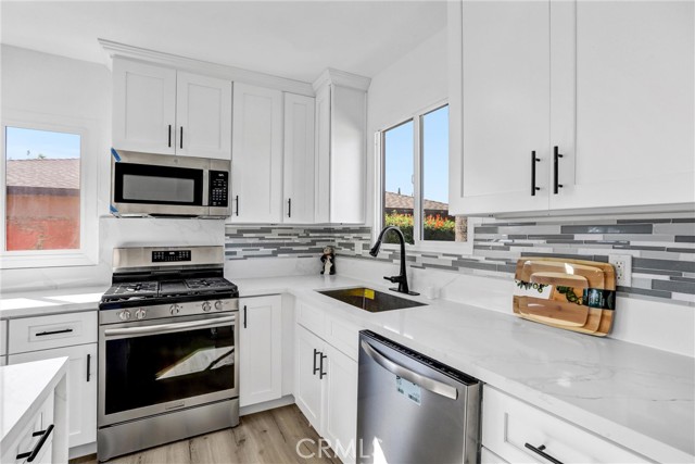 MLS #OC25253730 image #7