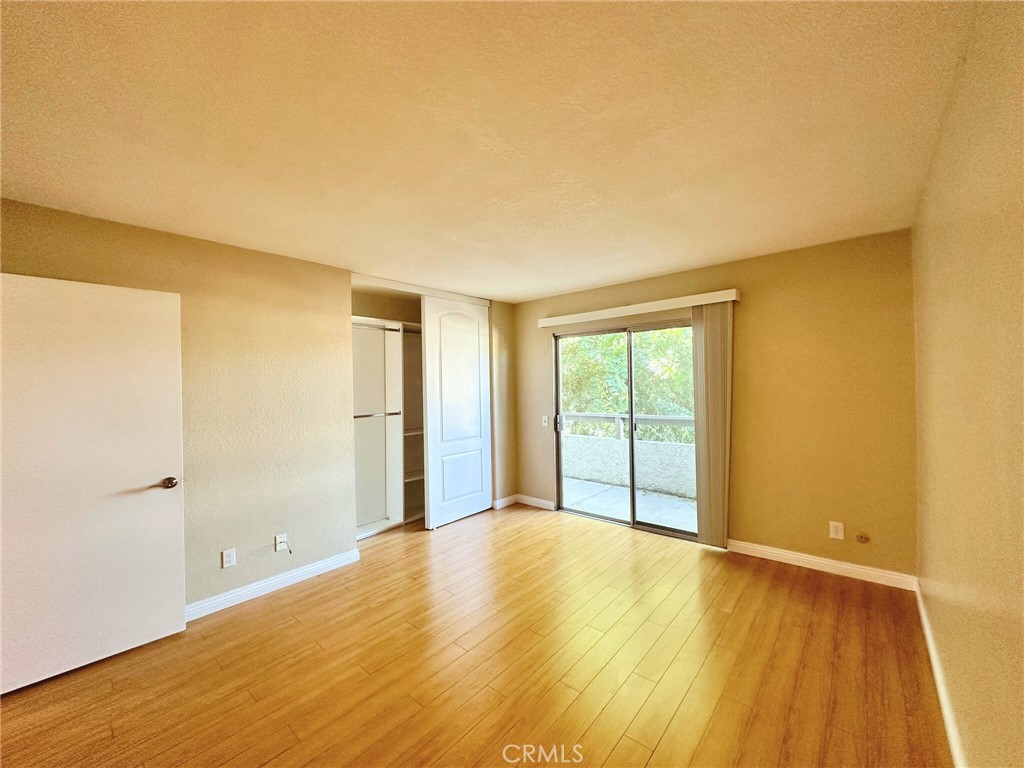 MLS #OC25253732 image #13