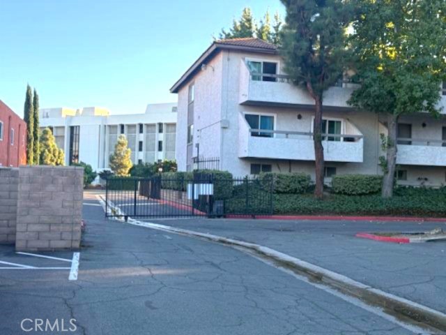 MLS #OC25253732 image #19