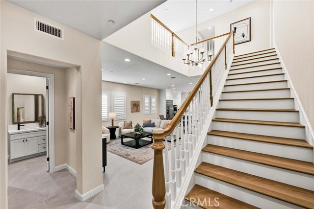 MLS #OC25253756 image #12