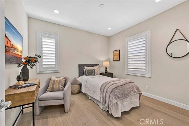 MLS #OC25253756 image #18