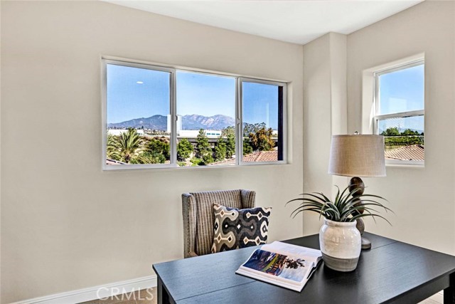 MLS #OC25253756 image #35