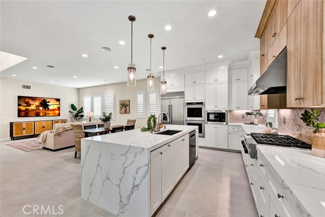 MLS #OC25253756 image #9