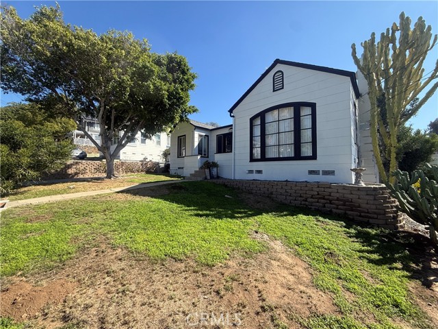 MLS #OC25253779 image #0