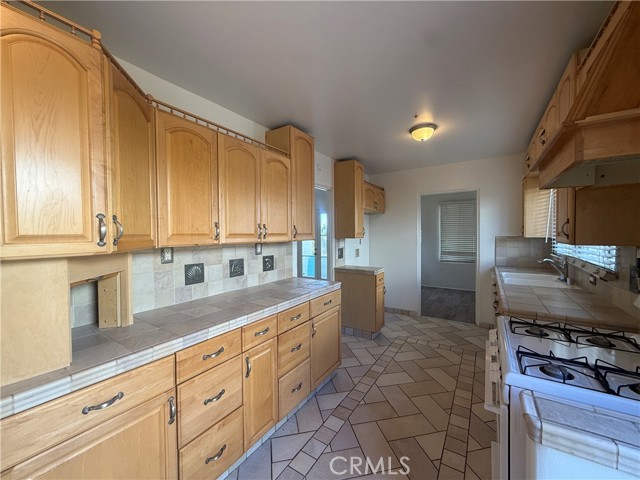 MLS #OC25253779 image #14