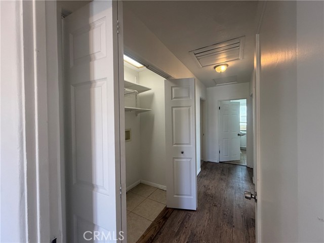 MLS #OC25253779 image #28