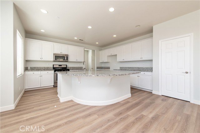 MLS #OC25253784 image #18