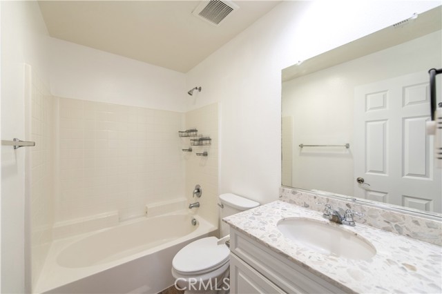 MLS #OC25253784 image #34