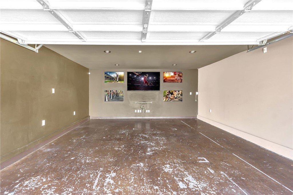 MLS #OC25253787 image #24