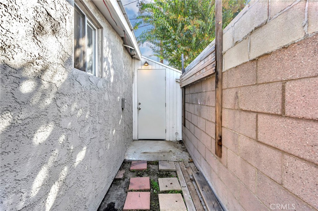 MLS #OC25253787 image #30