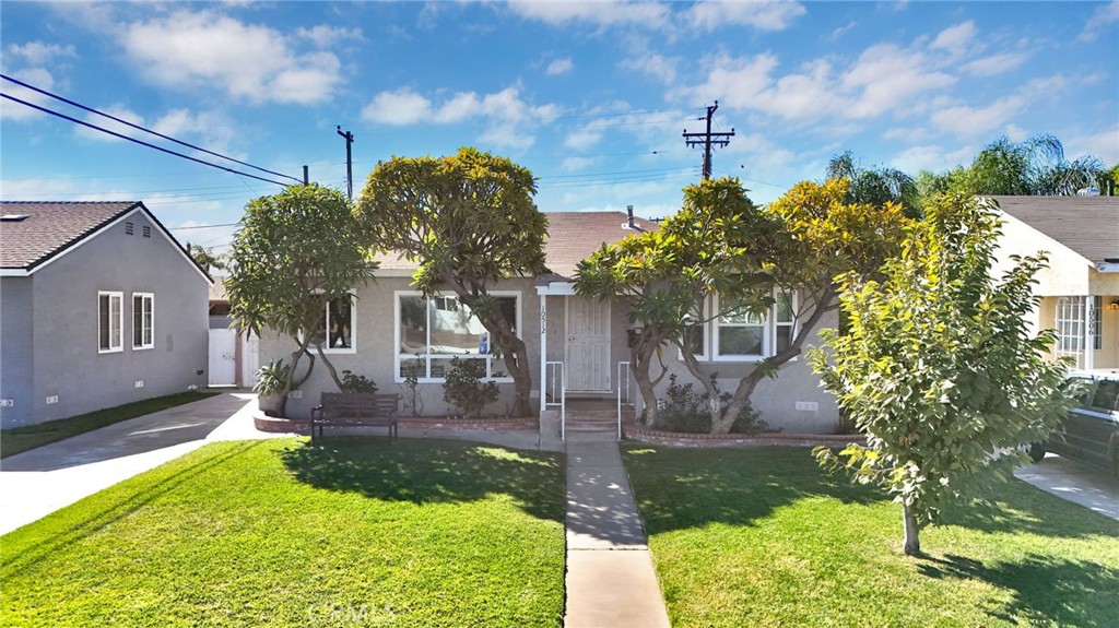 MLS #OC25253787 image #32