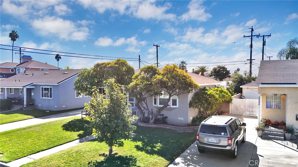 MLS #OC25253787 image #34