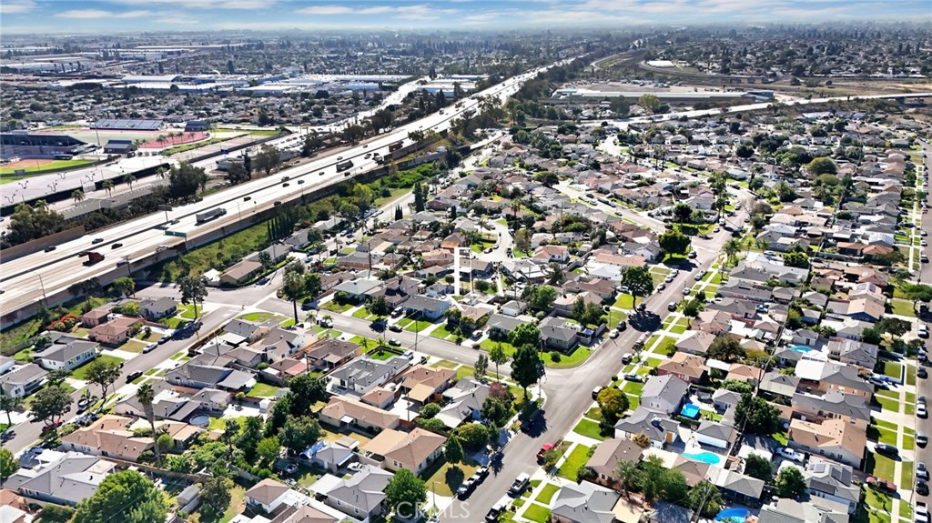 MLS #OC25253787 image #37