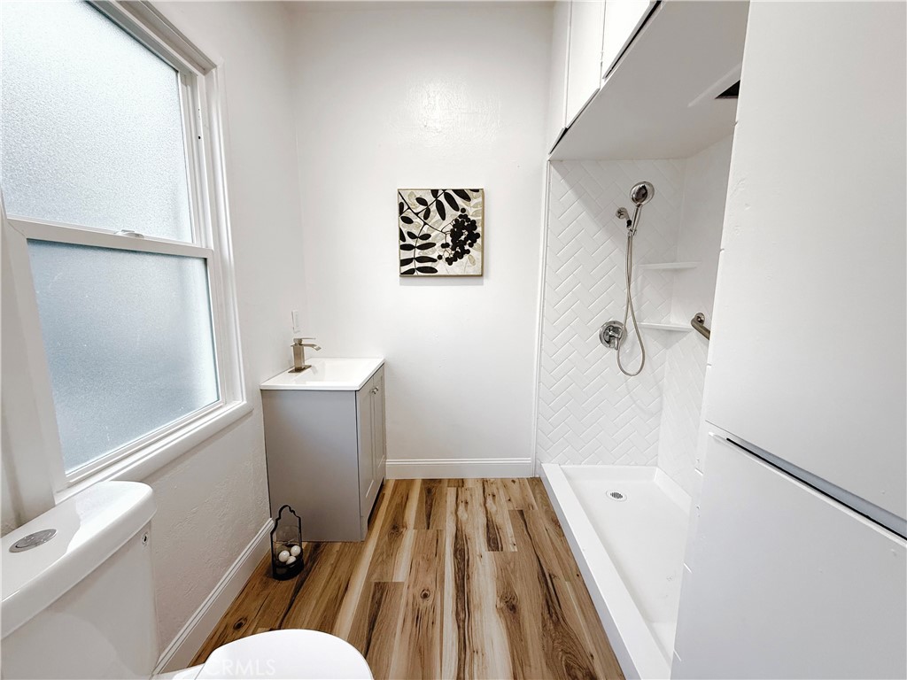 MLS #OC25253811 image #13