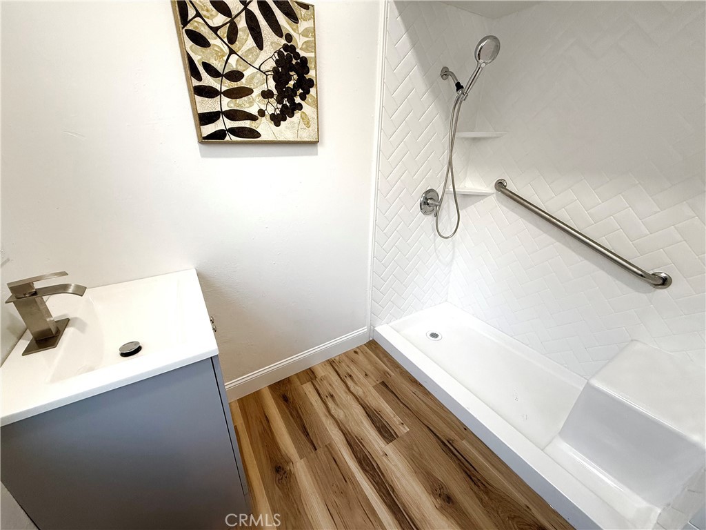 MLS #OC25253811 image #14