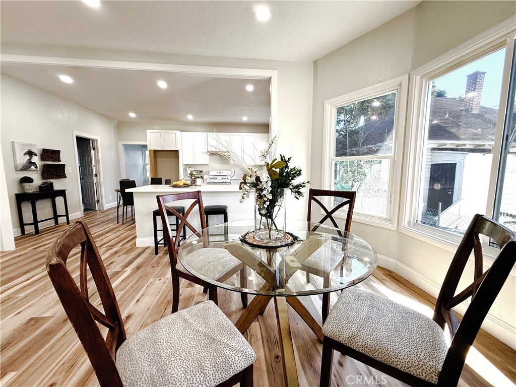 MLS #OC25253811 image #2