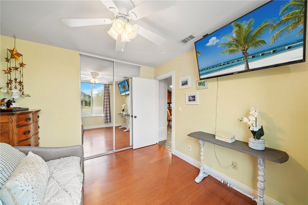 MLS #OC25253866 image #20