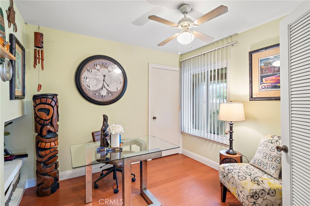 MLS #OC25253866 image #22