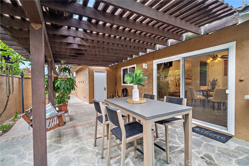 MLS #OC25253866 image #26