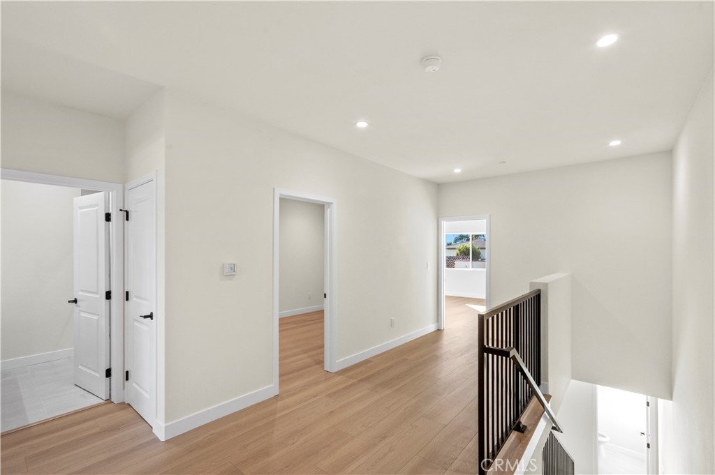 MLS #OC25253917 image #15