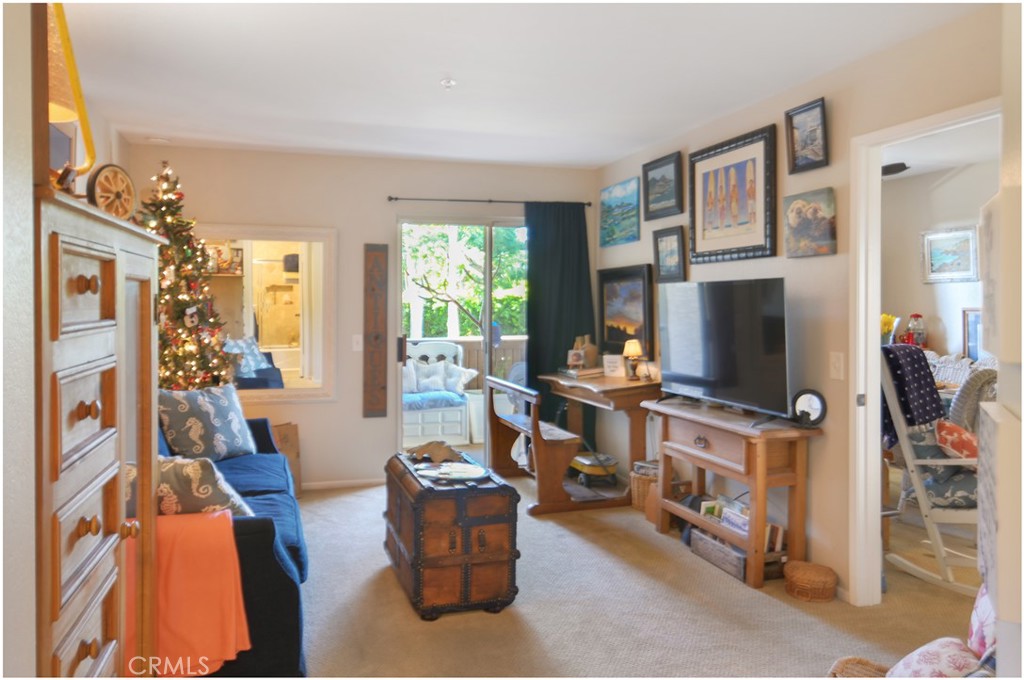 MLS #OC25253934 image #8