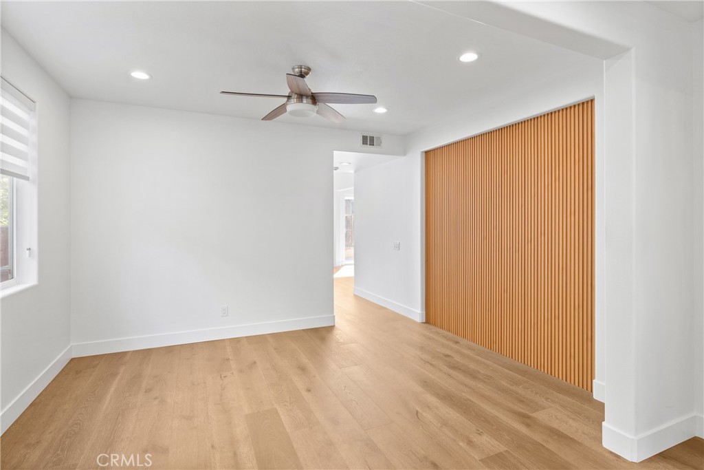 MLS #OC25253997 image #8