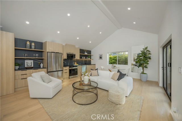 MLS #OC25254016 image #21