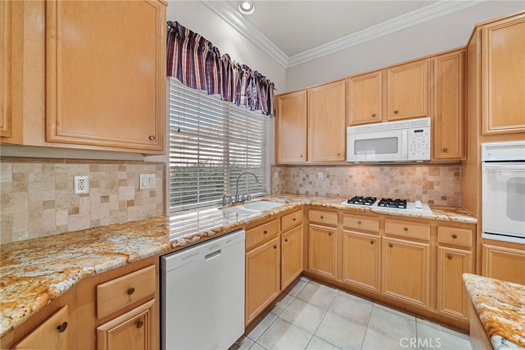 MLS #OC25254021 image #18