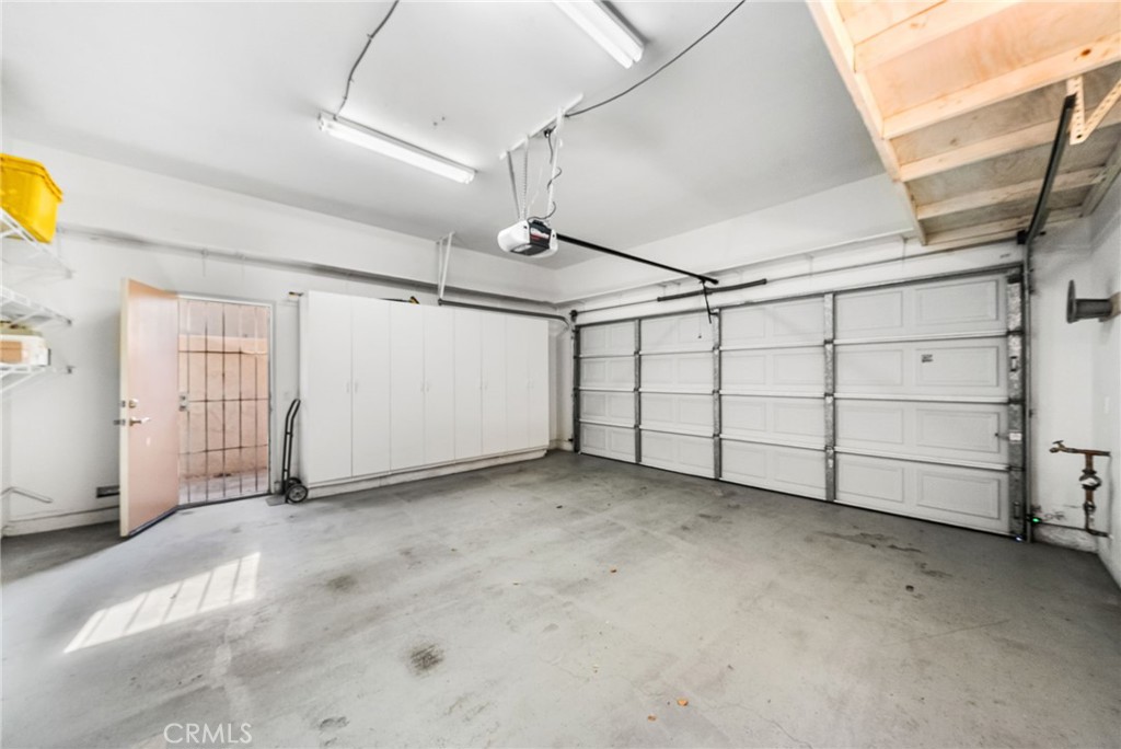 MLS #OC25254021 image #39