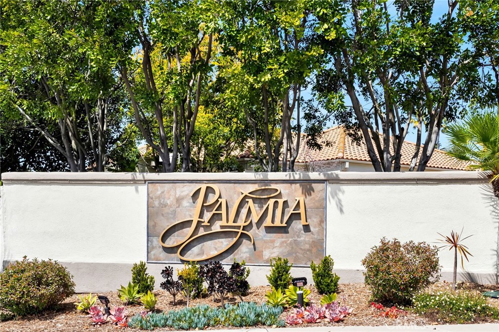 MLS #OC25254021 image #47