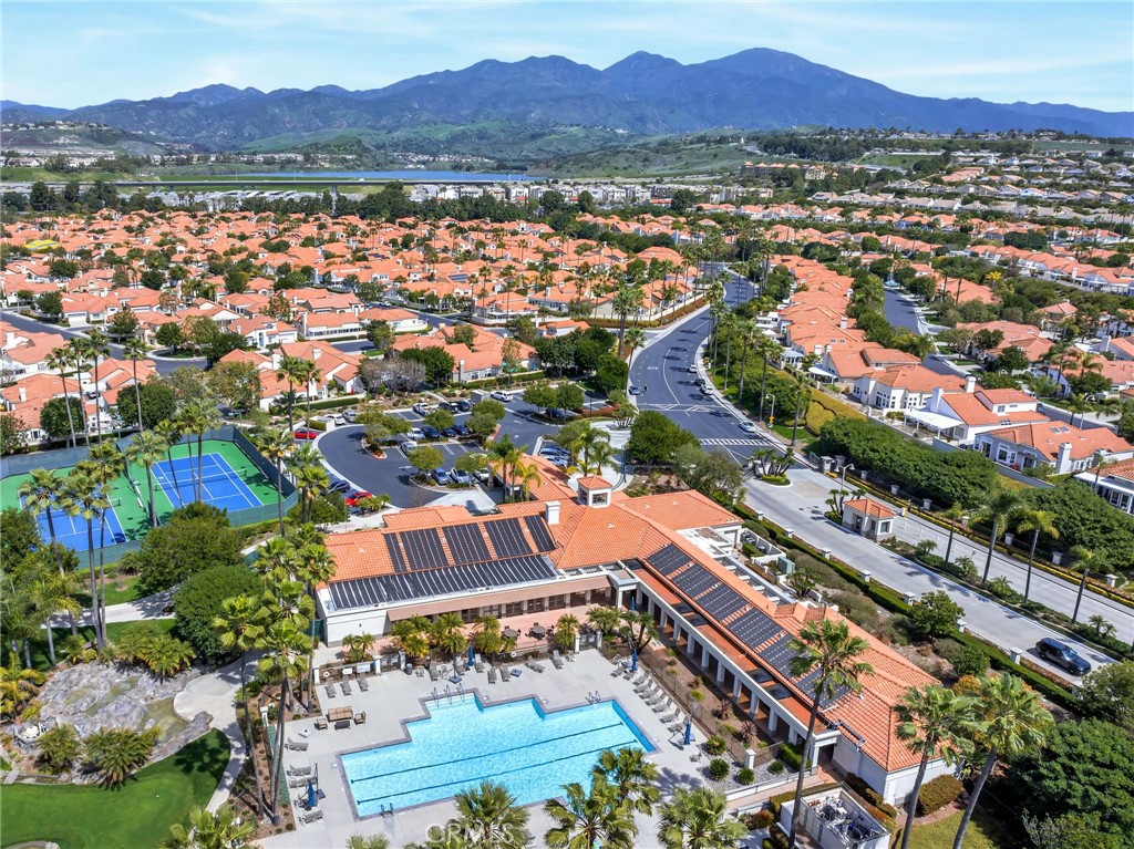 MLS #OC25254021 image #50