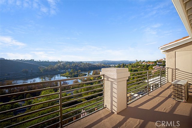 MLS #OC25254099 image #33