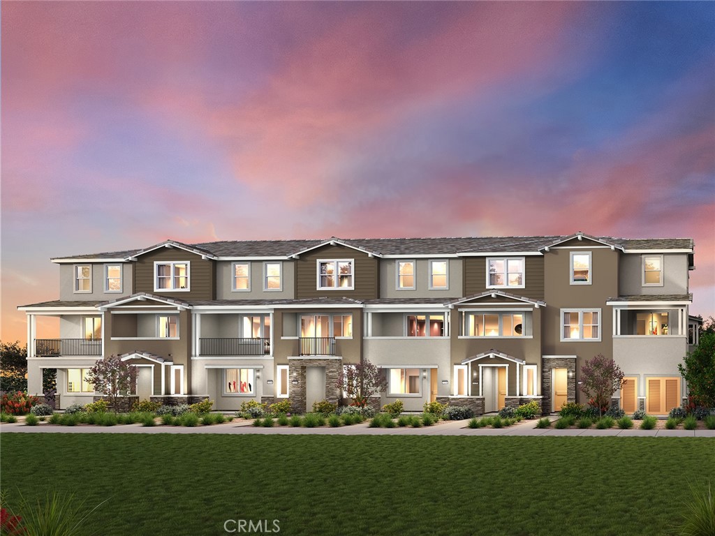 MLS #OC25254176 image #0