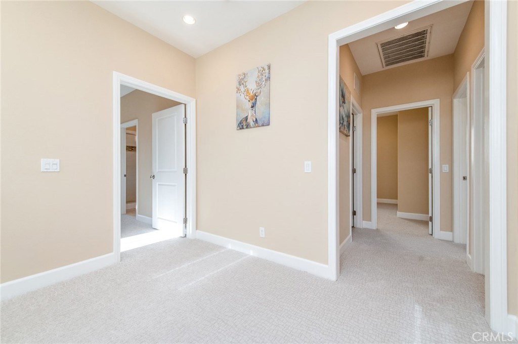 MLS #OC25254186 image #16