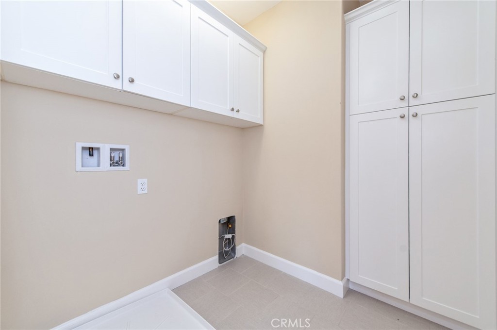 MLS #OC25254186 image #17