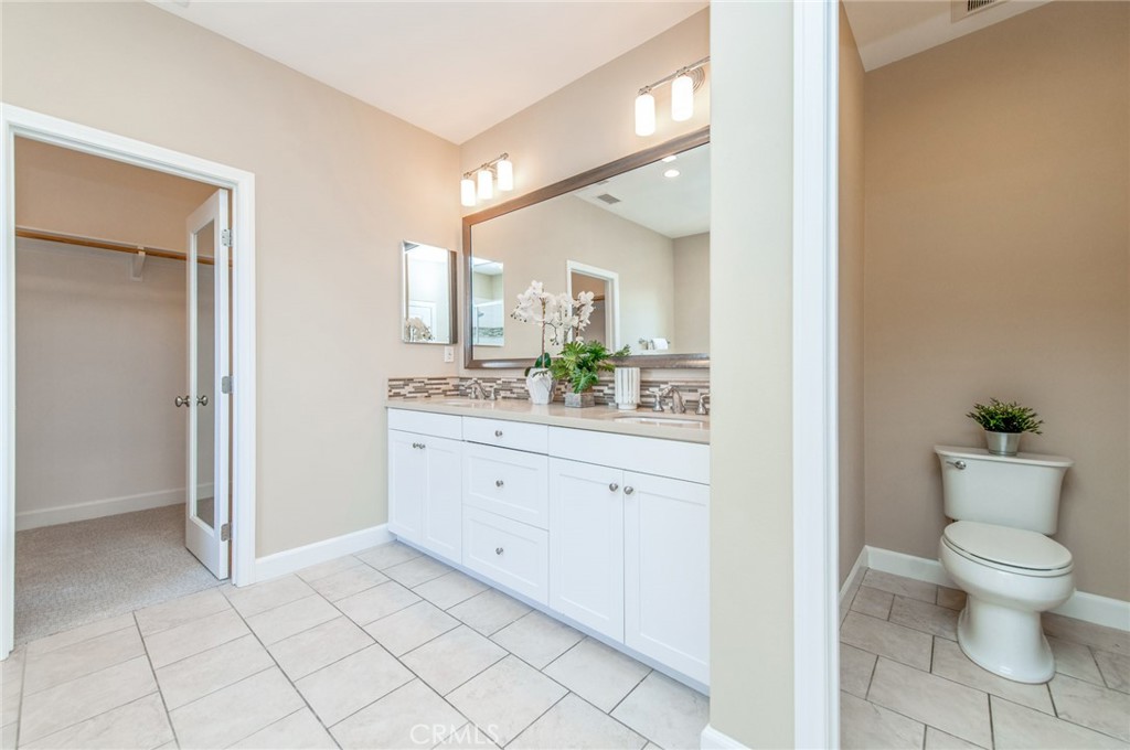 MLS #OC25254186 image #25