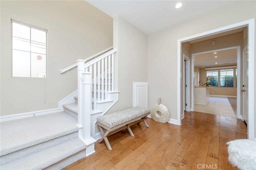 MLS #OC25254186 image #3