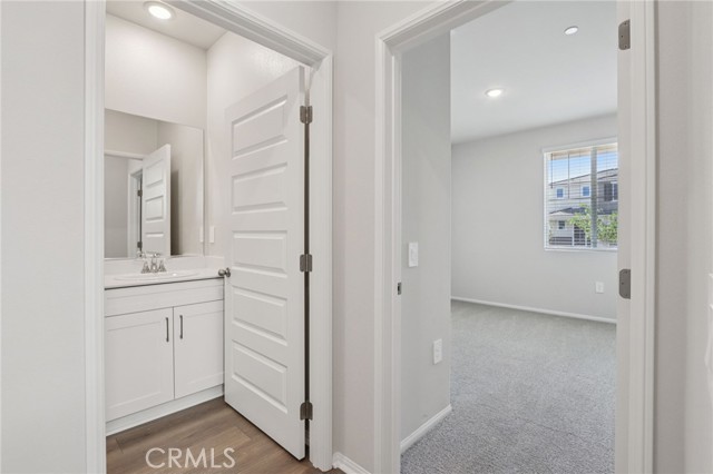 MLS #OC25254196 image #16