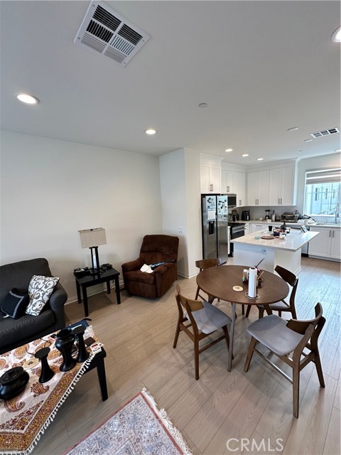 MLS #OC25254202 image #11