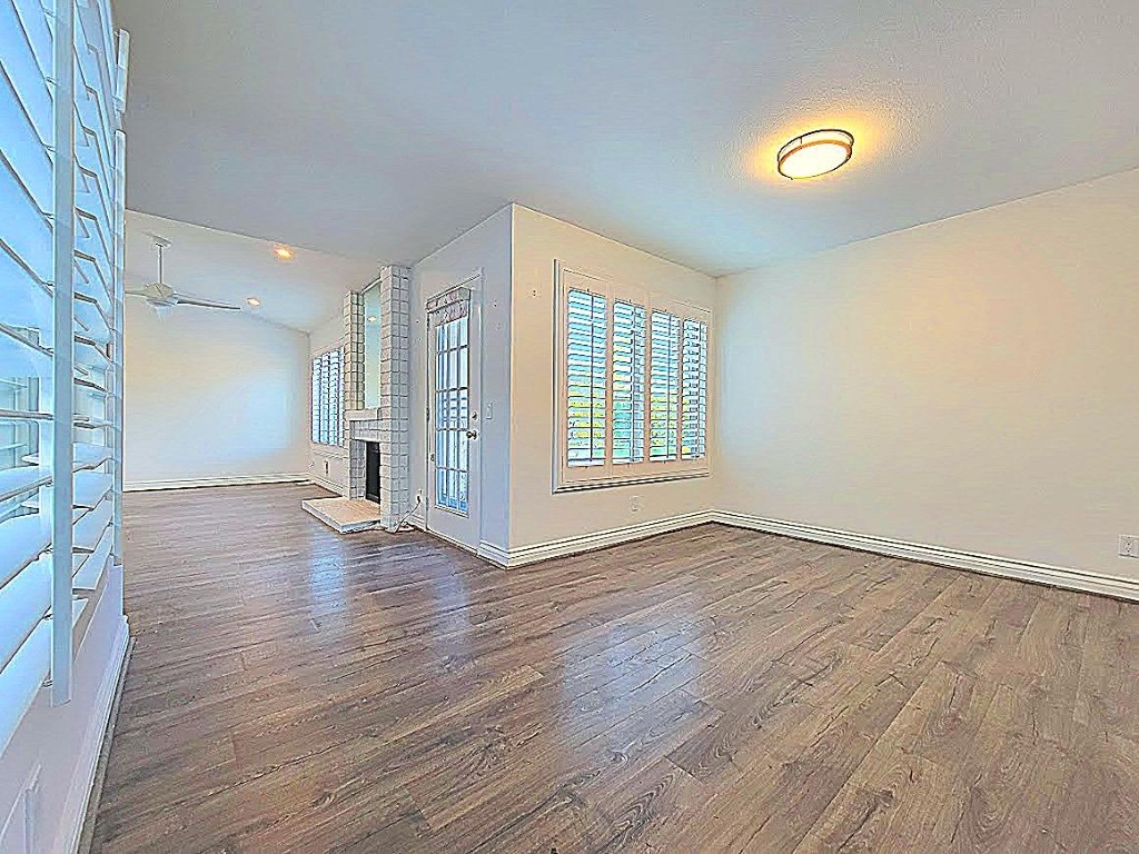 MLS #OC25254212 image #21